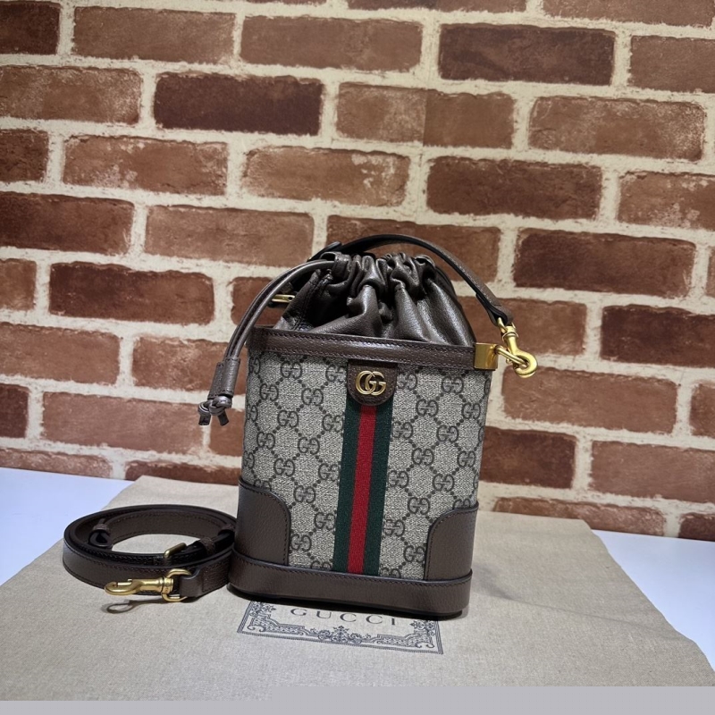G*u*i bucket bags
